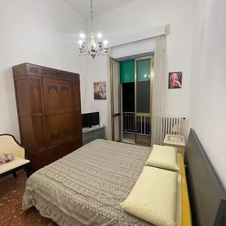 La Casa Dei Ricordi * فياريجيو